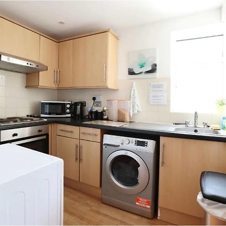 Lovely Private Bedrooms In Euston, Central לונדון מראה חיצוני תמונה