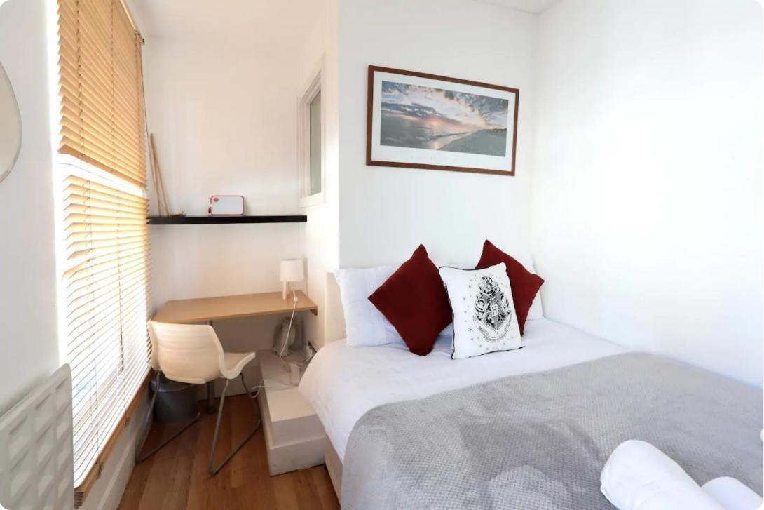 Lovely Private Bedrooms In Euston, Central לונדון מראה חיצוני תמונה