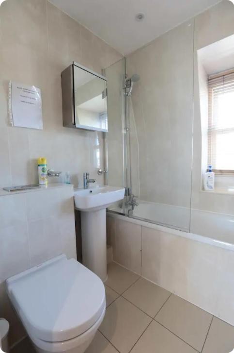 Lovely Private Bedrooms In Euston, Central לונדון מראה חיצוני תמונה
